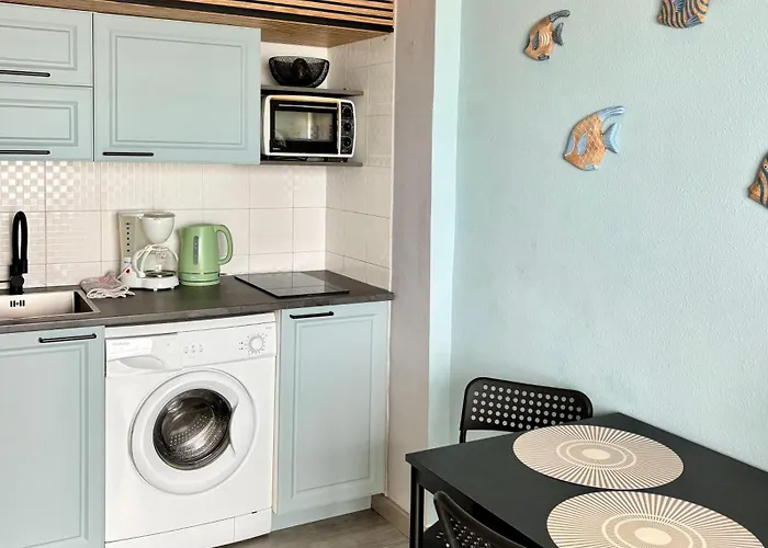 Seafront With Air Conditioner Appartement Empuriabrava